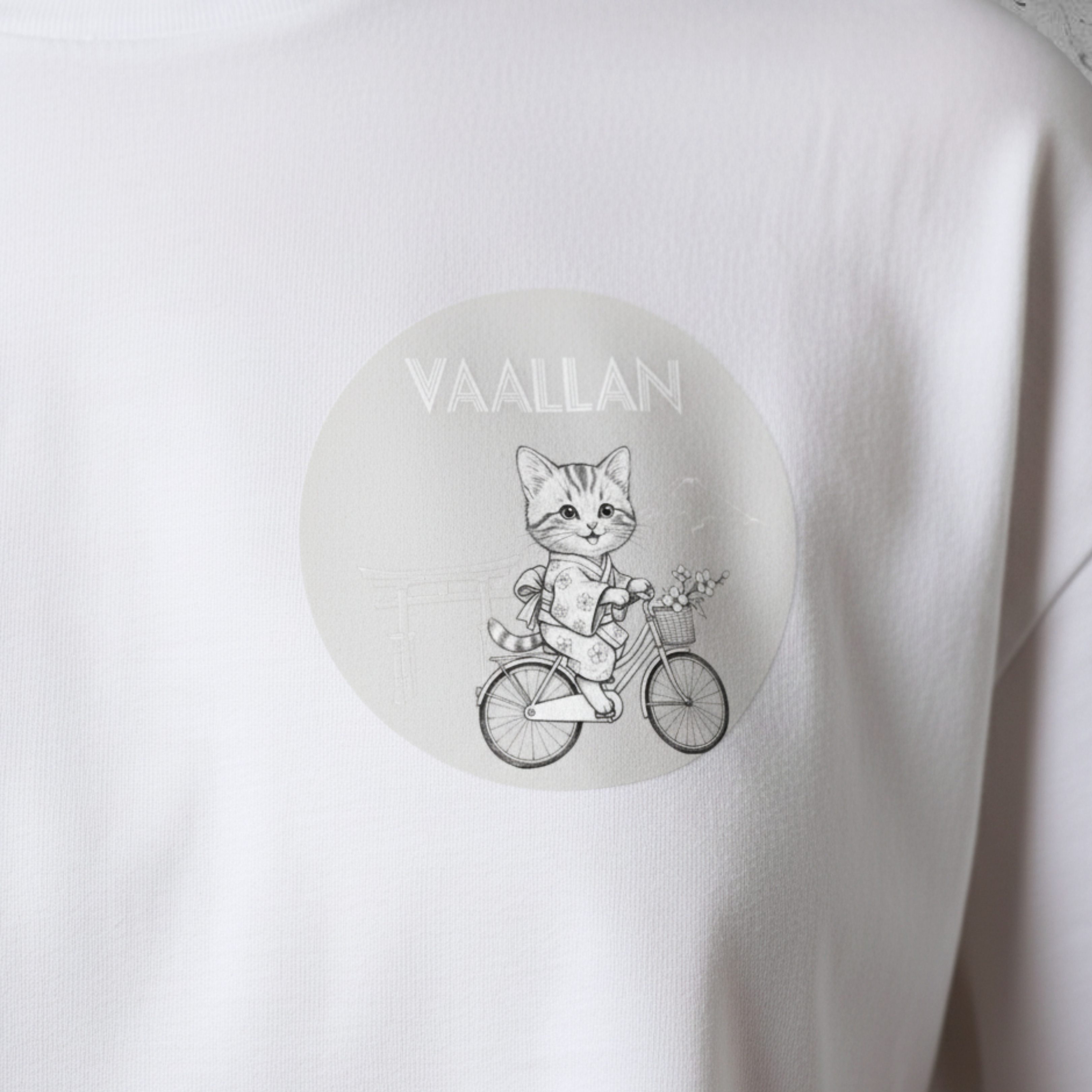 Women Cotton Crop Top "Japanese Scenes" In white Short Sleeves Tee