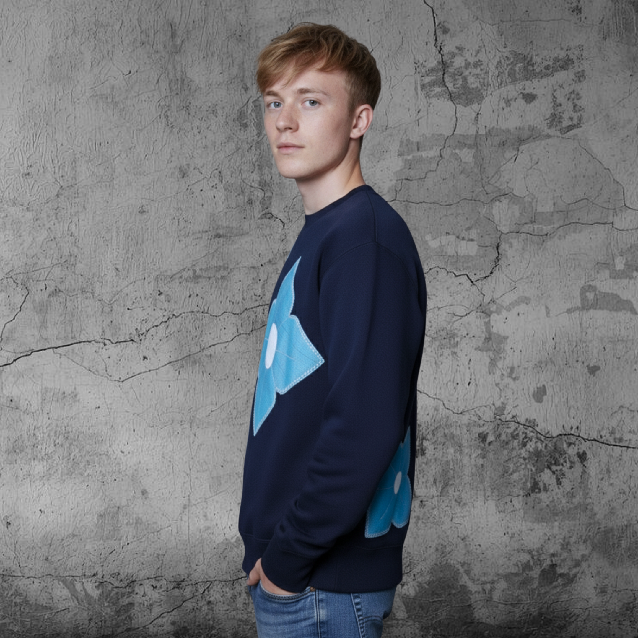 Men Navy Crew Neckline Top "Pka Chan" Long Sleeves Sweatshirt