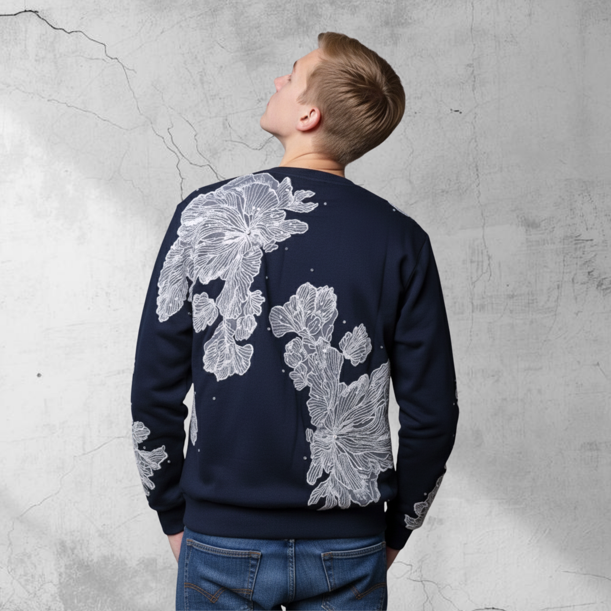 Men Navy Top Sweatshirt "The Lace" In Navy Crew Neck