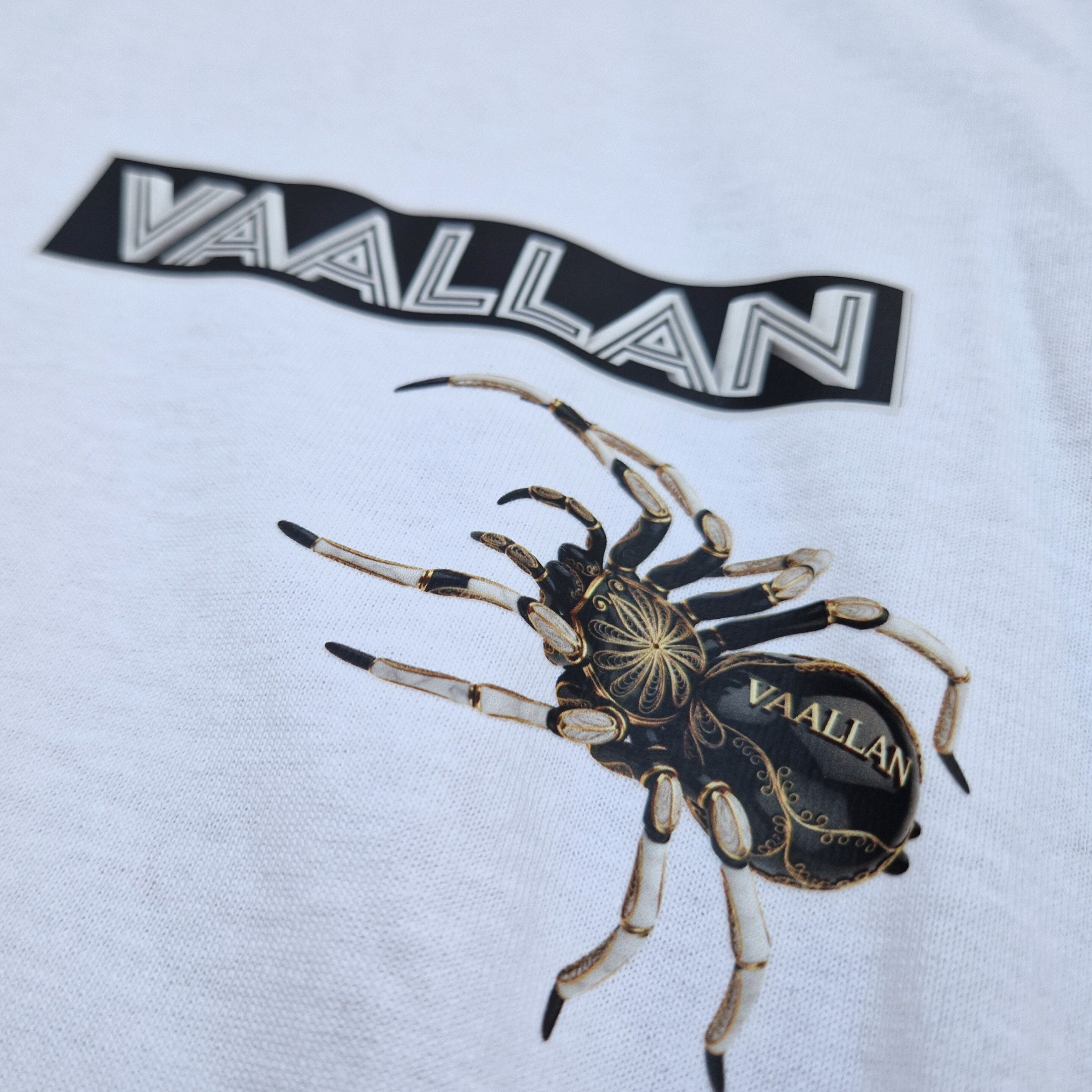 Men White Tshirt "The Spider" In Short Sleeves